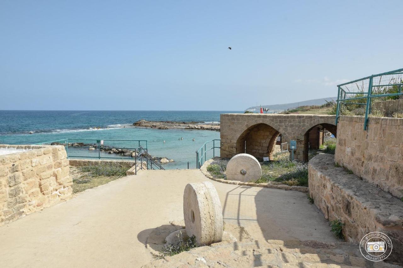 Achziv Sea & Sun Apartman Gesher HaZiv Kültér fotó