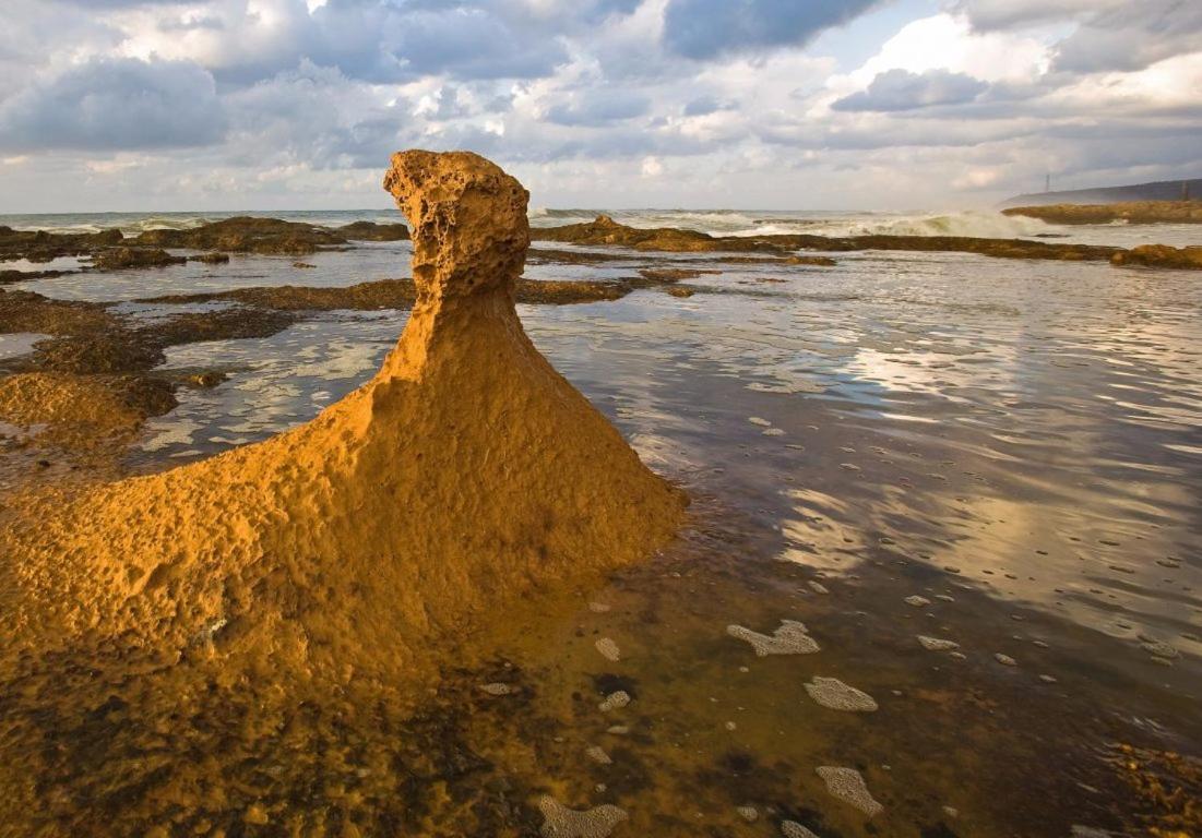 Achziv Sea & Sun Apartman Gesher HaZiv Kültér fotó